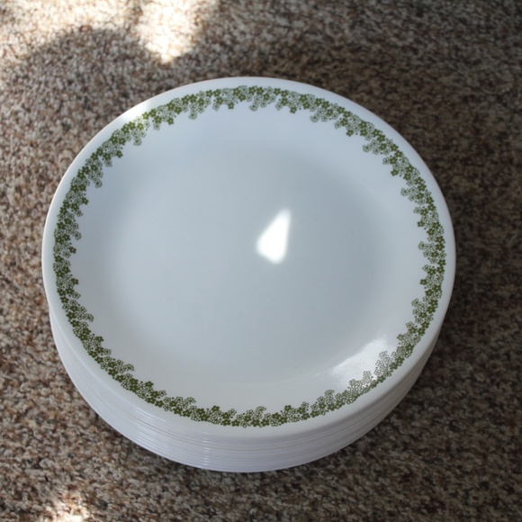 Vintage Corelle Spring Blossom (Crazy Daisy) Dinner Plate By The Piece Plus More - Picture 1 of 2